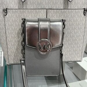 MICHAEL KORS WOMENS FASHION IPHONE SAMSUNG CASE PHONE HOLDER CROSSBODY BAG PURSE